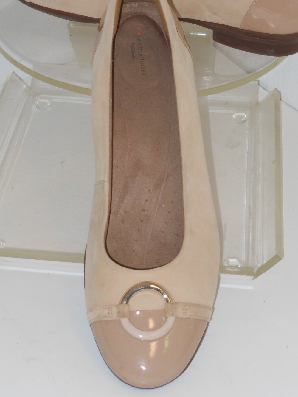 CLARKS GENUINE SUEDE AND LEATHER BEIGE LOAFERS SIZE 12 MEDIUM